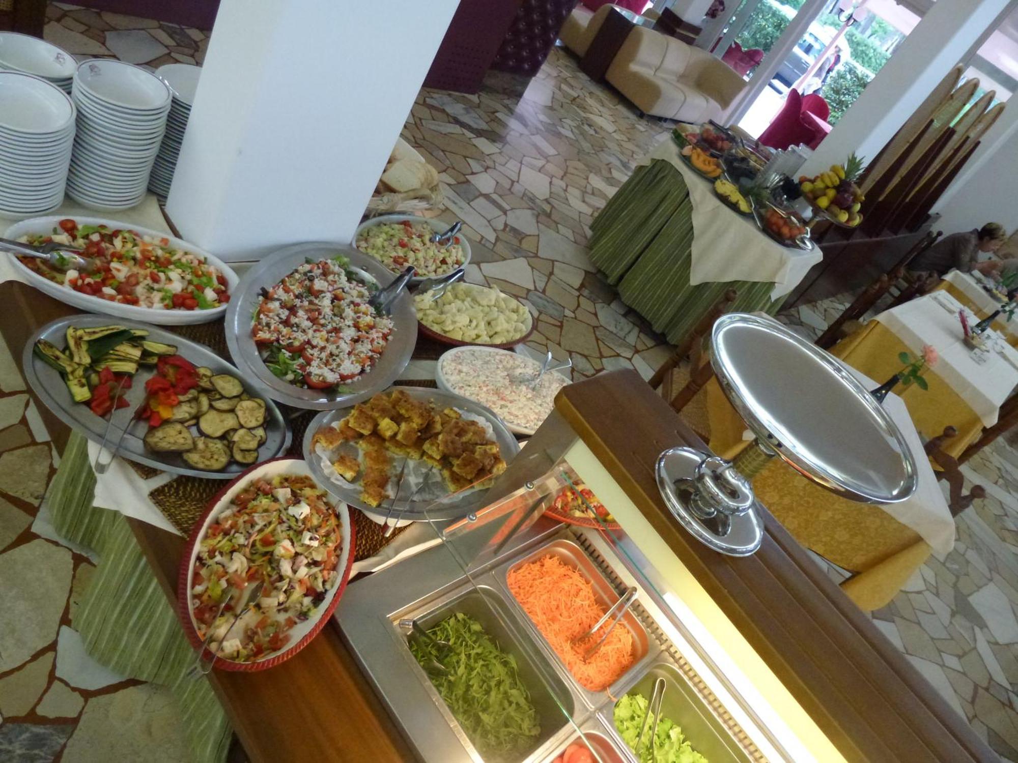 Hotel San Marco ลินญาโน ซับเบียโดโร ภายนอก รูปภาพ