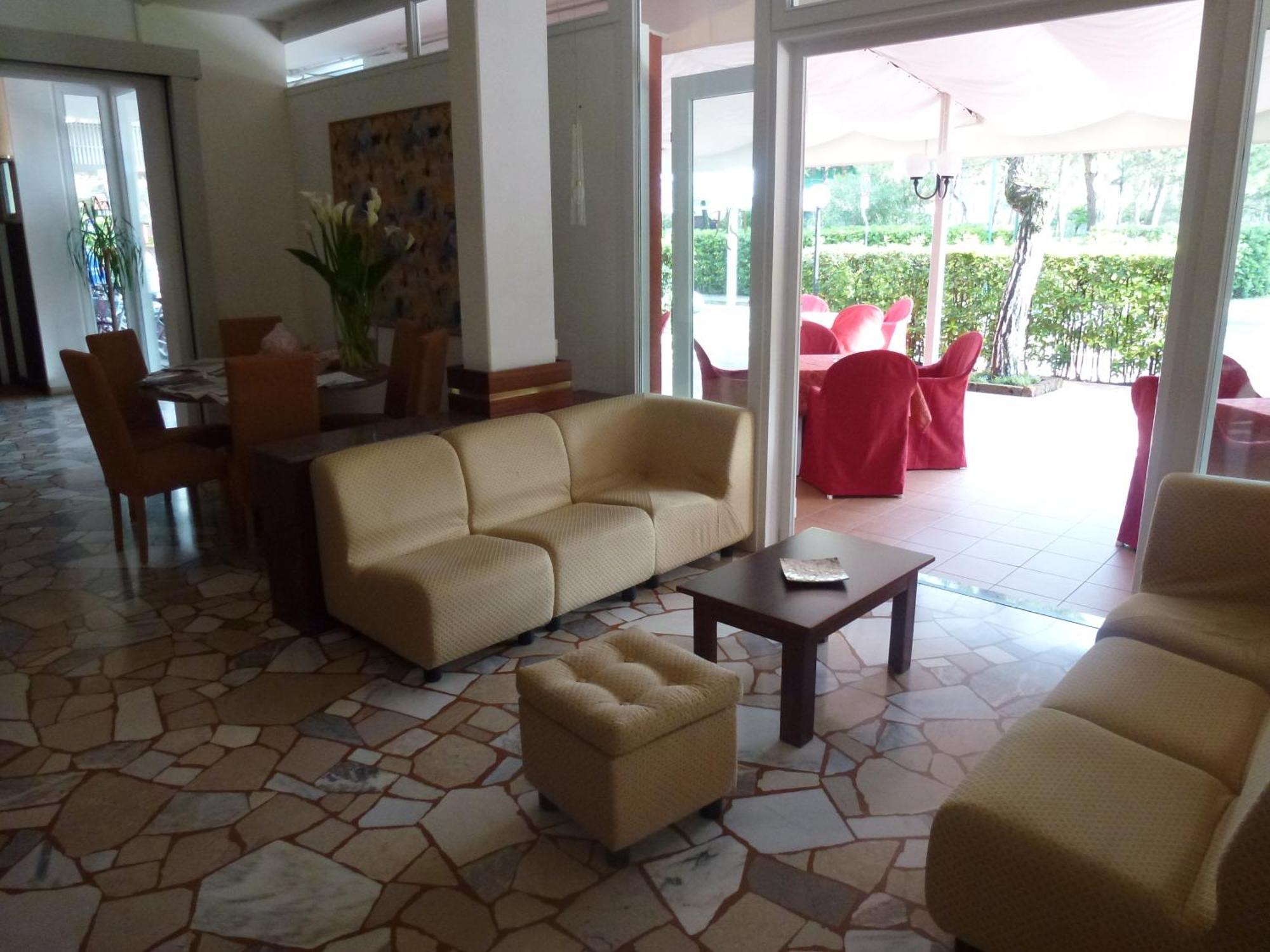Hotel San Marco ลินญาโน ซับเบียโดโร ภายนอก รูปภาพ